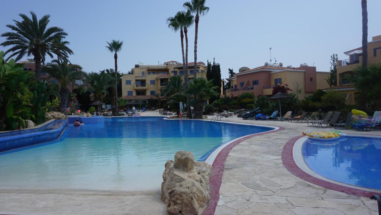 Apartament Limnaria Gardens Paphos, Near Beach Zewnętrze zdjęcie