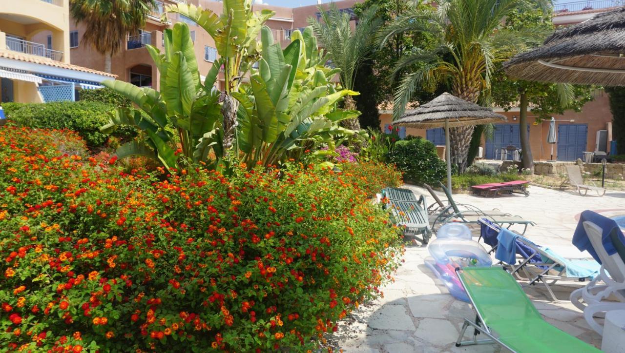 Apartament Limnaria Gardens Paphos, Near Beach Zewnętrze zdjęcie