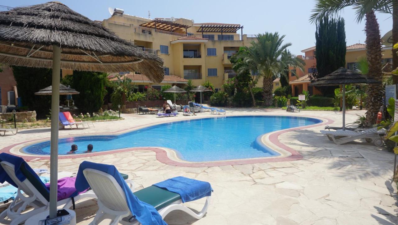 Apartament Limnaria Gardens Paphos, Near Beach Zewnętrze zdjęcie